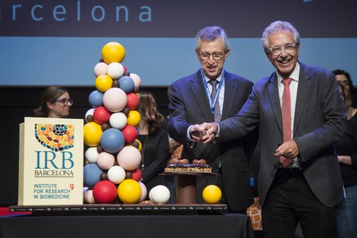 IRB Barcelona received the news about the renewal of Severo Ochoa Award yesterday during its 10th anniversary celebration (Photo: IRB Barcelona)