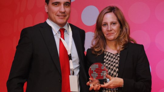 Teresa Tarragó, cofundadora d'Iproteos, a l'acte de lliurament del premi. Imatge: RedEmprendia